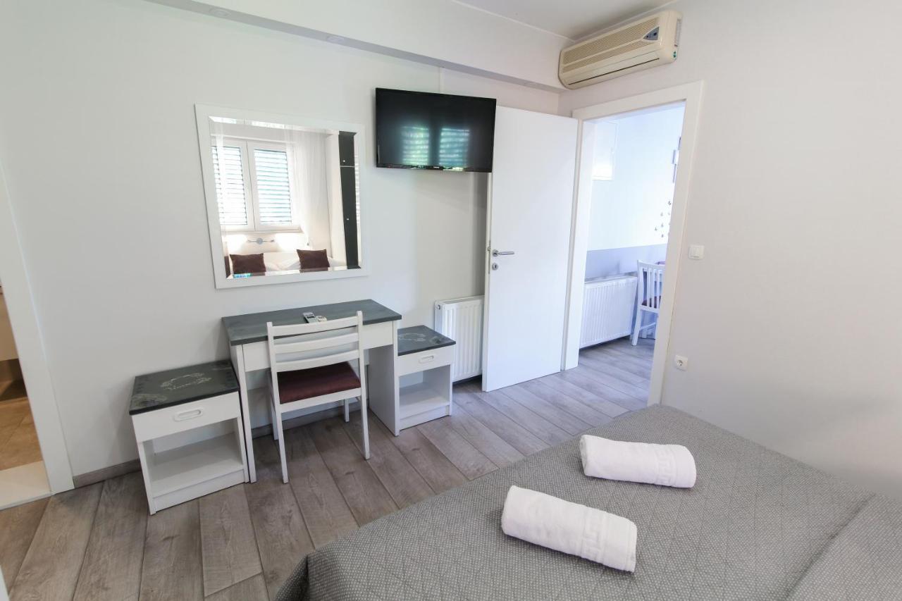 Apartments Viola Tučepi المظهر الخارجي الصورة